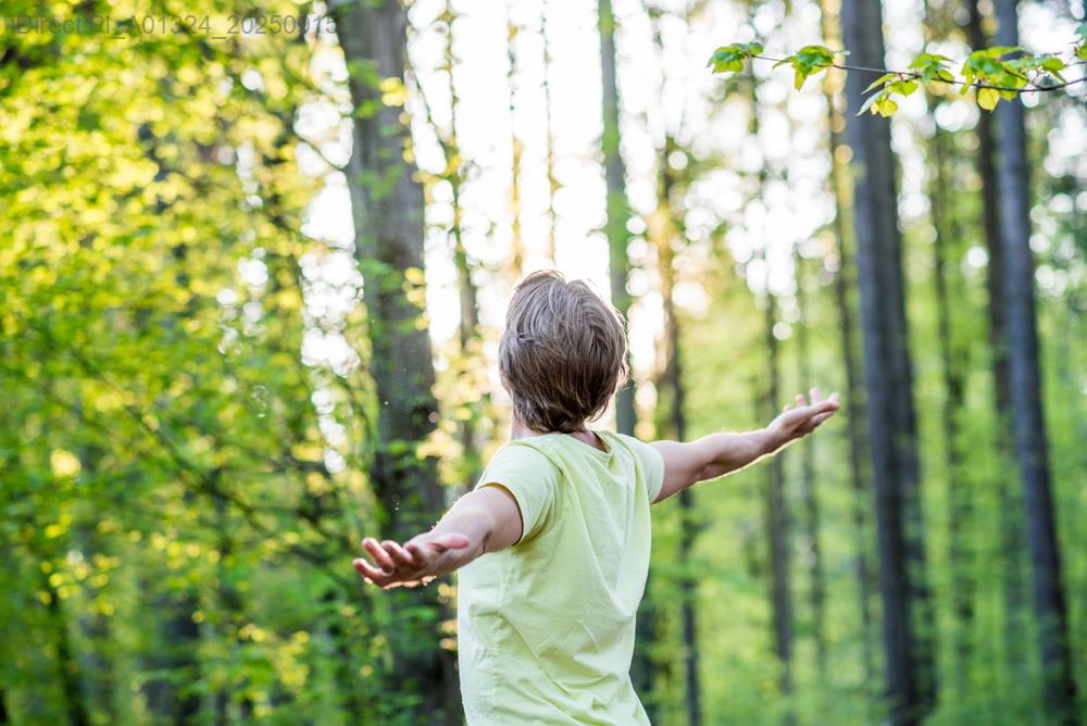 「笑對生活：10招輕鬆提升心理健康，讓你笑出聲來！」